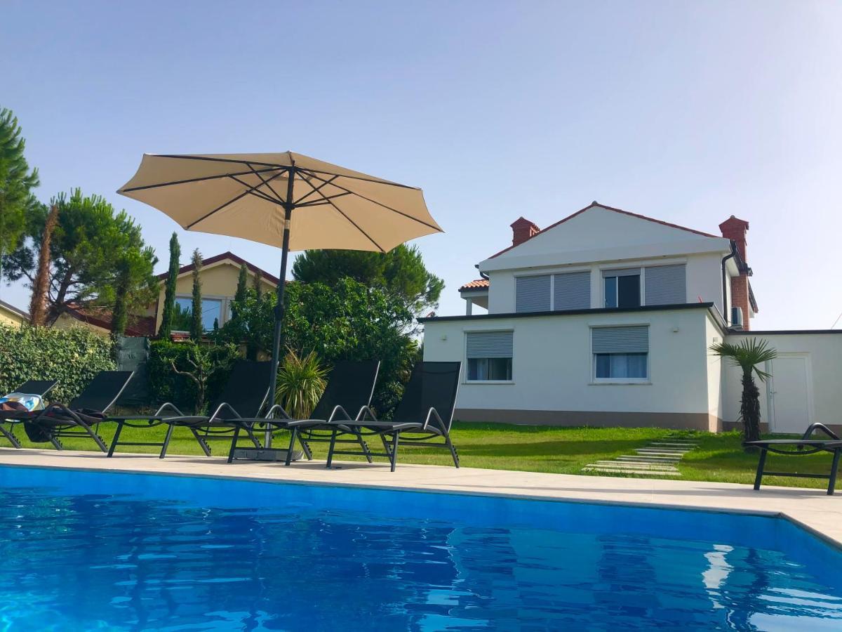 Apartmaji Melipu 1 Izola Exterior foto